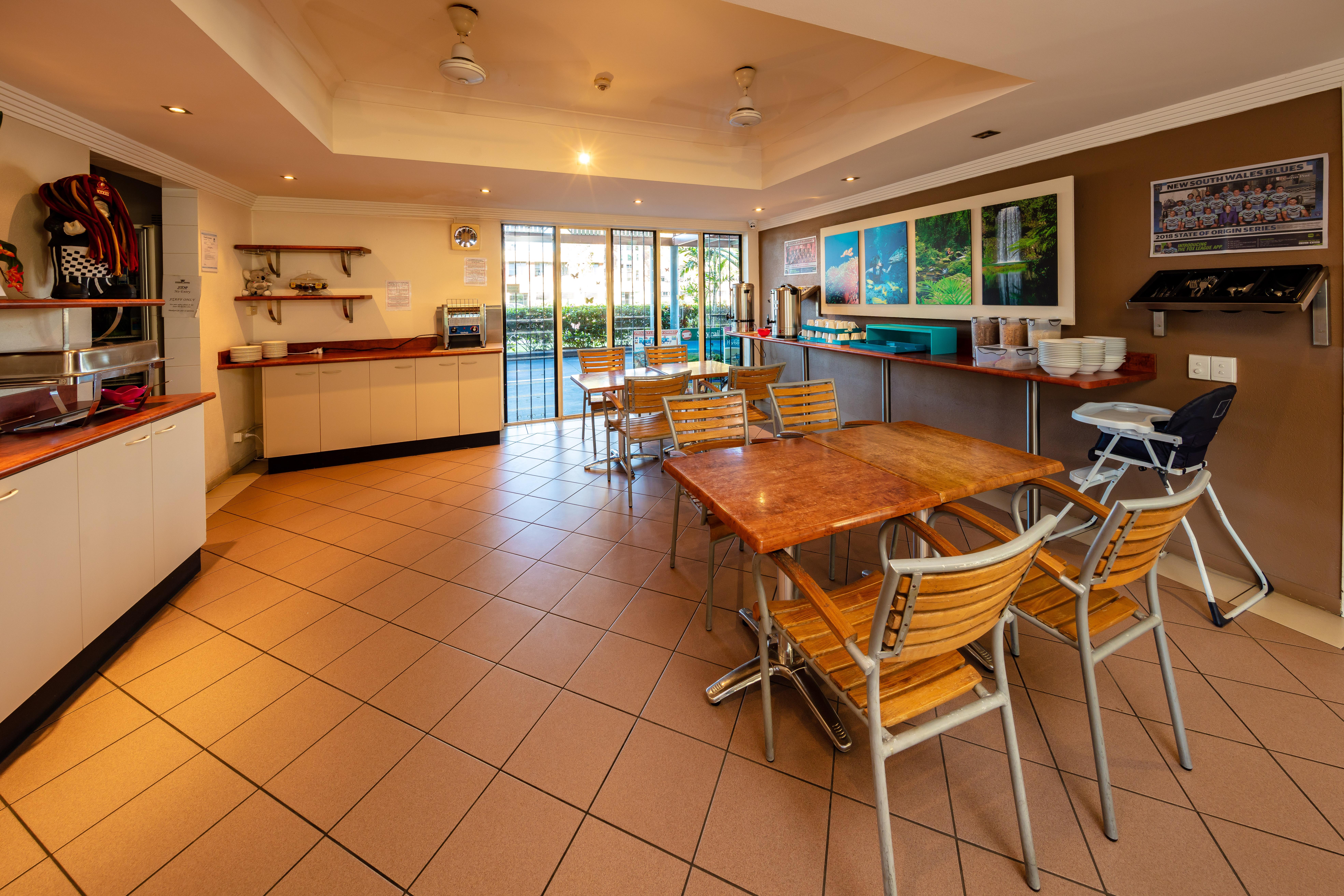 Cairns Queens Court Экстерьер фото