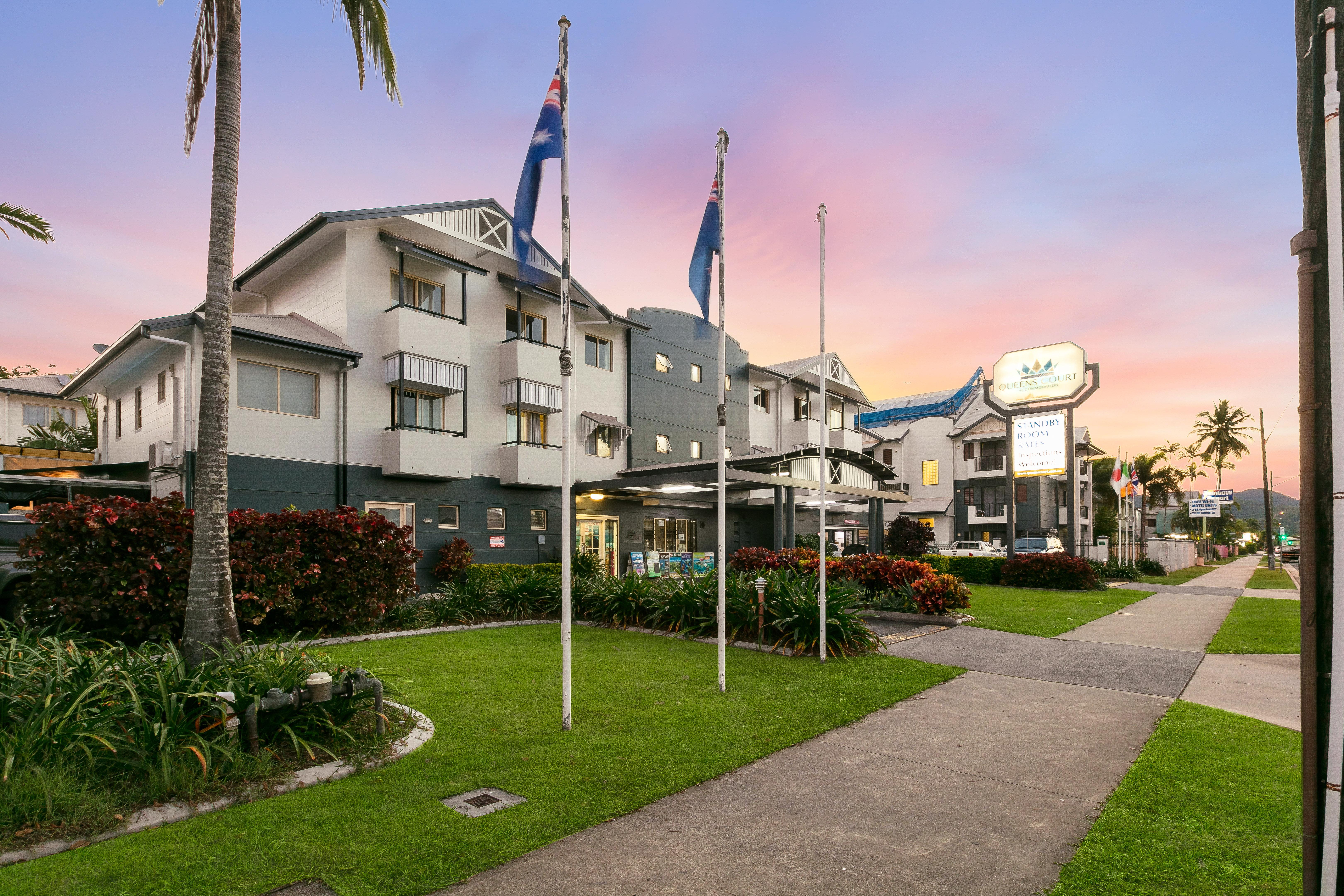 Cairns Queens Court Экстерьер фото