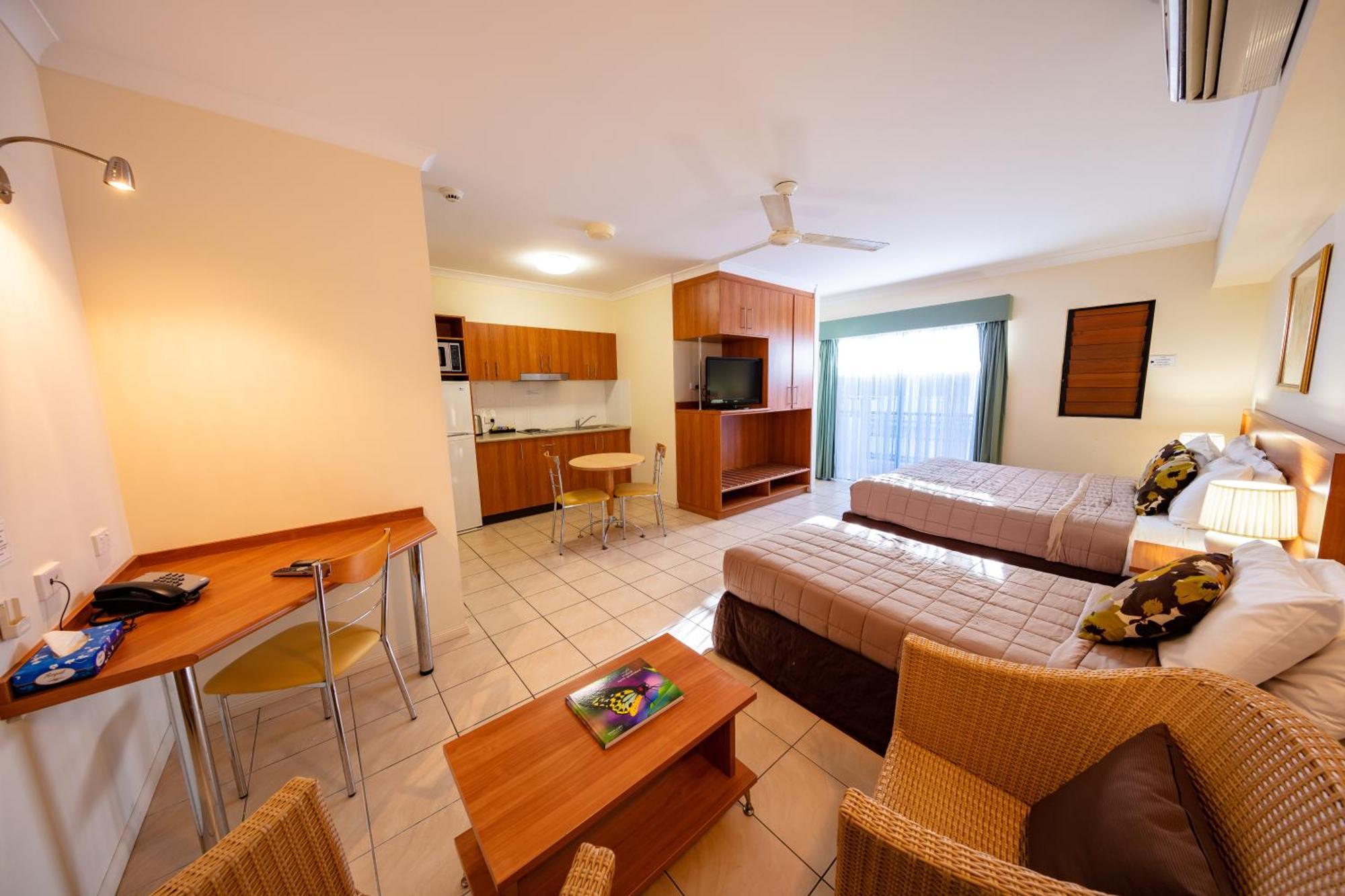 Cairns Queens Court Экстерьер фото